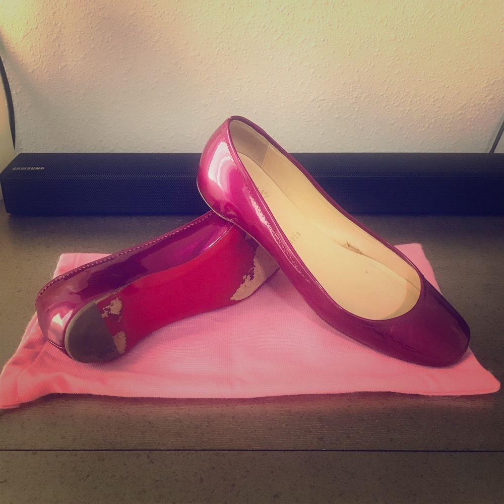 Christian Louboutin patent round toe flats